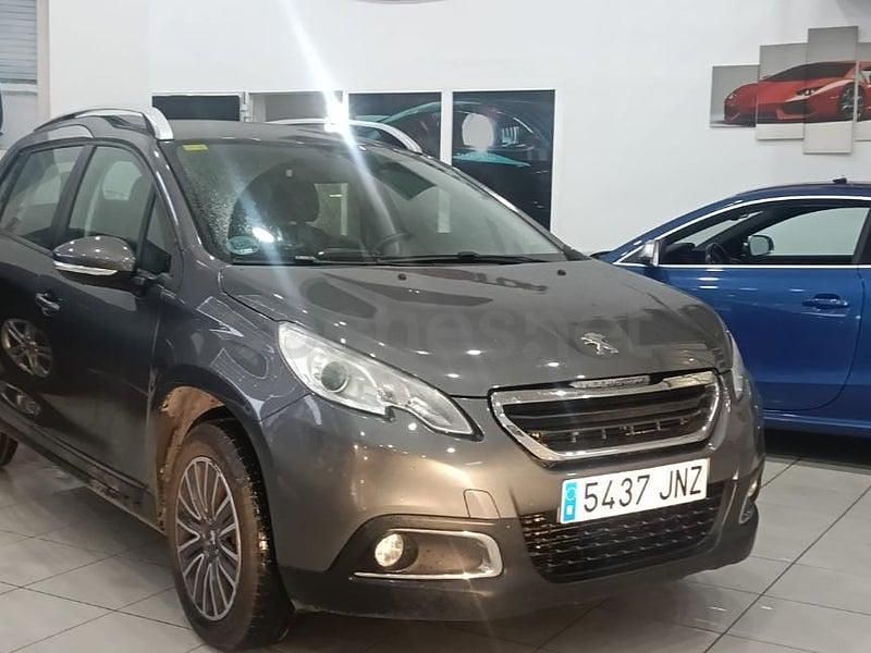 Gris / plata Usado 2016 Peugeot 2008 Active SUV | 5999 € (Super precio) - Imagen 1/4