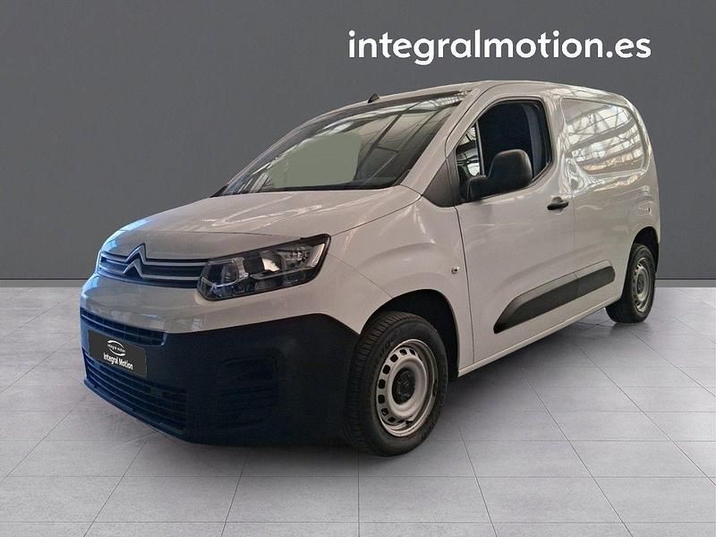 Usado Citroën Berlingo 102 CV (75 kW) 2021 Blanco Monovolumen