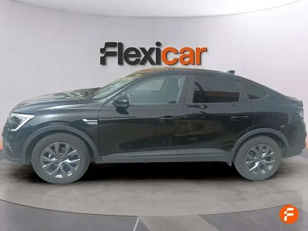 Usado Renault Arkana Equilibre 140 CV (102 kW) 2024 Negro SUV