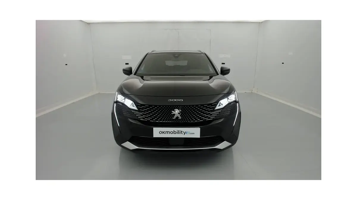 Usado Peugeot 3008 GT 300 CV (220 kW) 2022 Negro perla nera SUV