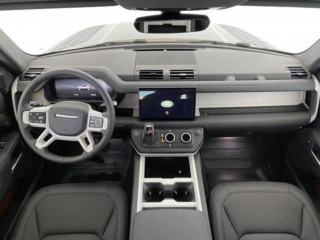 Usado Land Rover Defender SE 249 CV (183 kW) 2025 Todoterreno SUV