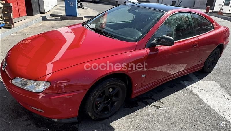 Usado Peugeot 406 Coupe 138 CV (101 kW) 2000 Rojo Coupe