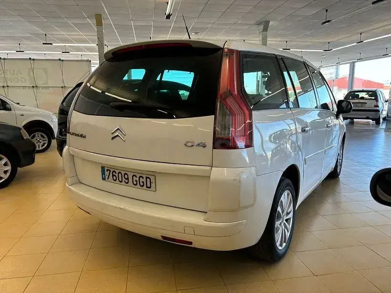 Usado Citroën C4 Picasso 110 CV (80 kW) 2009 Blanco Monovolumen