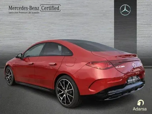 Nuevo Mercedes CLA180 AMG line 156 CV (114 kW) 2026 Manufaktur rojo patagonia Berlina