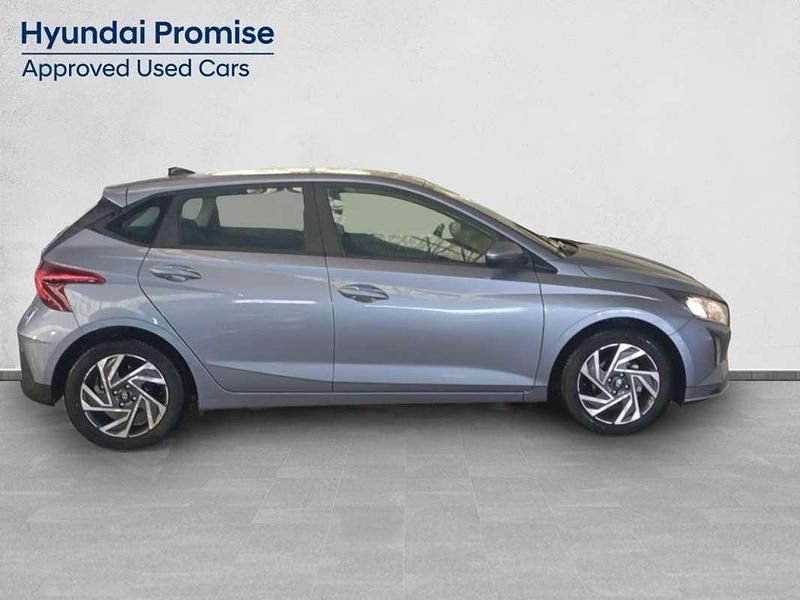 Usado Hyundai i20 84 CV (61 kW) 2024 Azul Utilitario