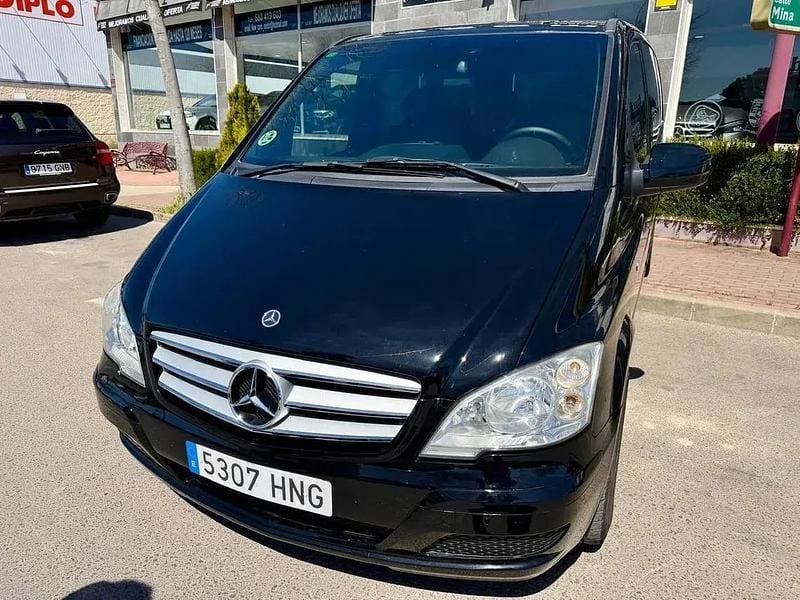 Usado Mercedes Viano Edition 224 CV (164 kW) 2012 Negro Monovolumen