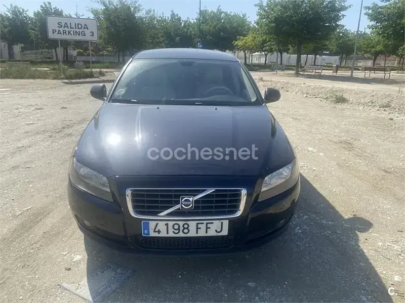 Usado Volvo S80 Executive 185 CV (136 kW) 2006 Negro Berlina