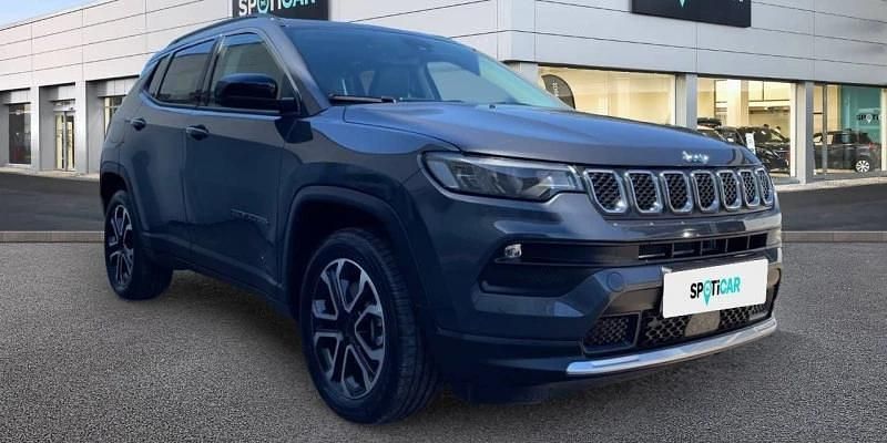 Usado Jeep Compass Limited 131 CV (96 kW) 2022 Gris SUV