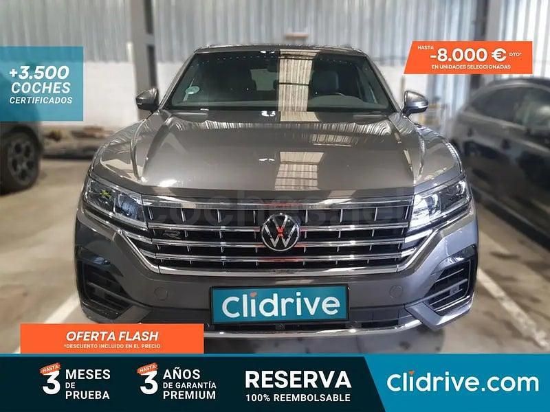 Usado VW Touareg 231 CV (169 kW) 2021 Gris / plata SUV