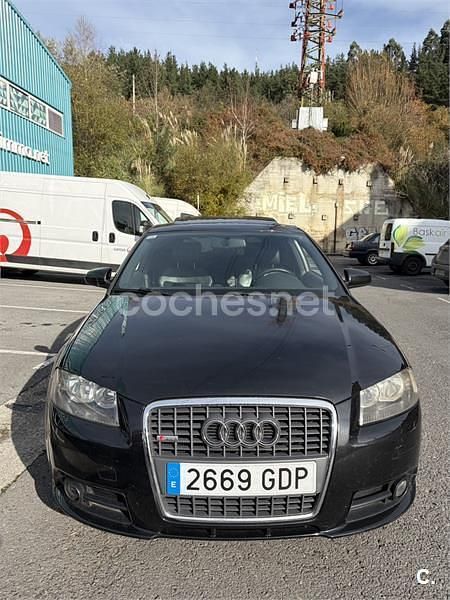 Usado Audi A3 Attraction 140 CV (102 kW) 2008 Negro Berlina