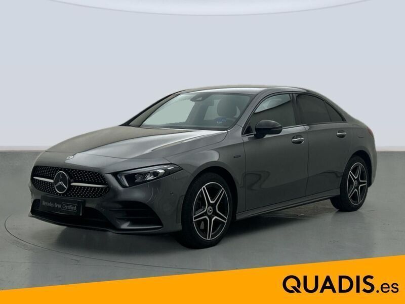 Gris Usado 2021 Mercedes A160 Berlina | 27.000 € - Imagen 1/4