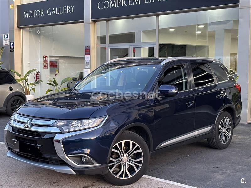 Usado Mitsubishi Outlander Motion 150 CV (110 kW) 2018 Azul SUV