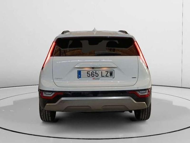 Usado Kia Niro 141 CV (103 kW) 2022 Blanco SUV