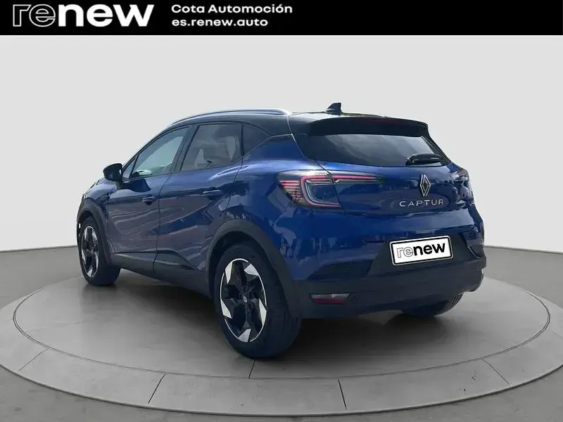 Usado Renault Captur Techno 100 CV (73 kW) 2025 Azul SUV