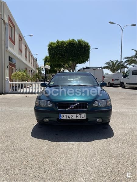 Usado Volvo S60 200 CV (147 kW) 2002 Verde Berlina