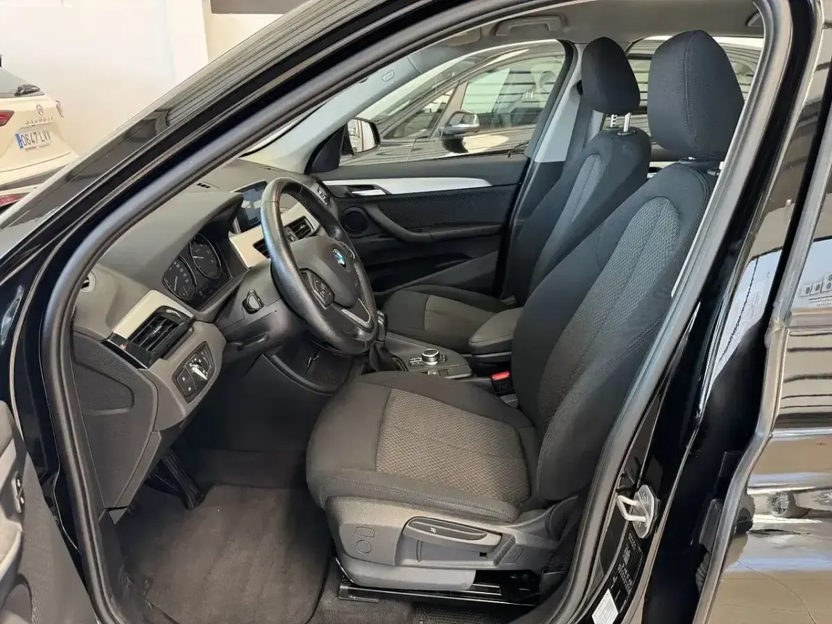 Usado BMW X1 116 CV (85 kW) 2019 Negro SUV