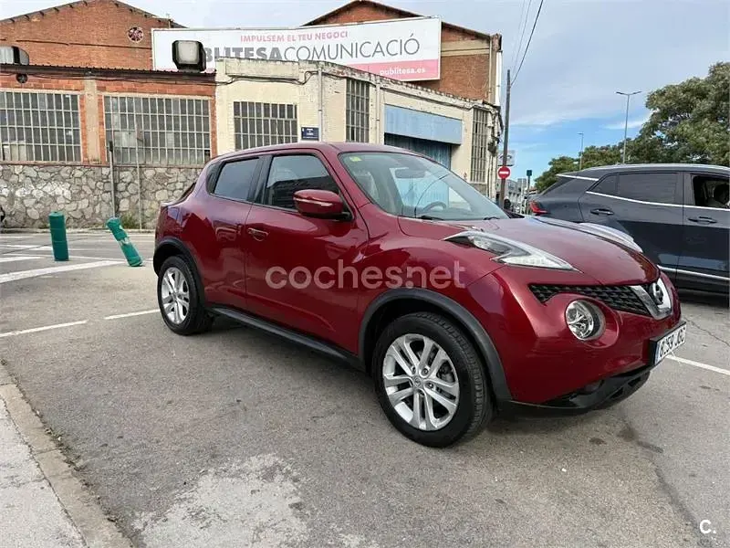 Usado Nissan Juke N-Connecta 110 CV (80 kW) 2015 Rojo SUV