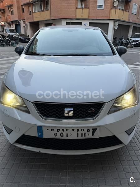 Usado Seat Ibiza FR 105 CV (77 kW) 2013 Blanco Berlina
