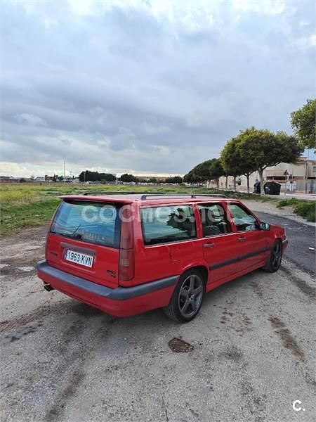 Usado Volvo 850 240 CV (176 kW) 1995 Rojo Familiar