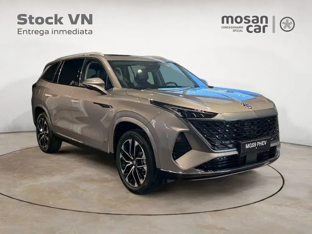Nuevo MG MGS9 299 CV (219 kW) 2026 Plateado SUV