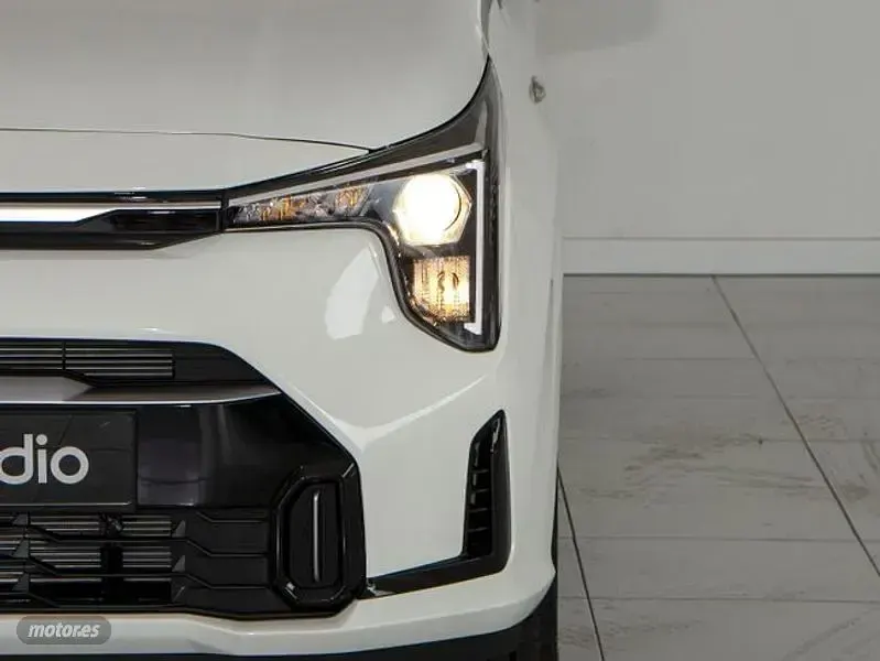 Usado Kia Picanto 63 CV (46 kW) 2024 Blanco Utilitario