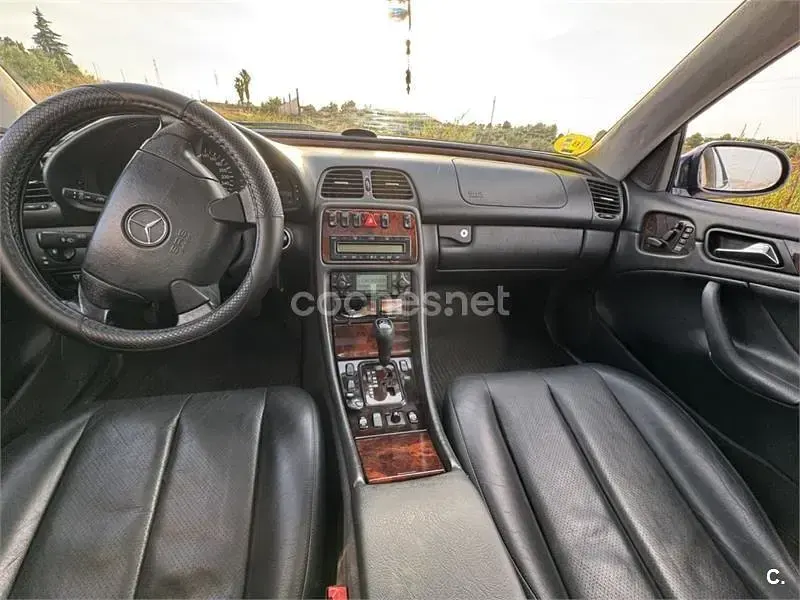 Usado Mercedes CLK320 Elegance 218 CV (160 kW) 2001 Azul Coupe