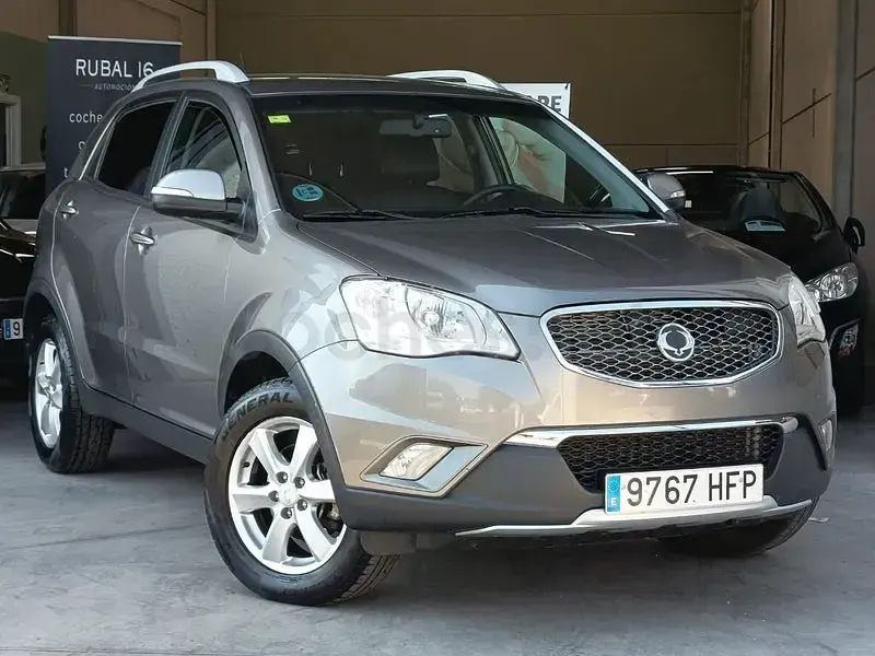 Usado SsangYong Korando Limited 175 CV (128 kW) 2011 Beige SUV