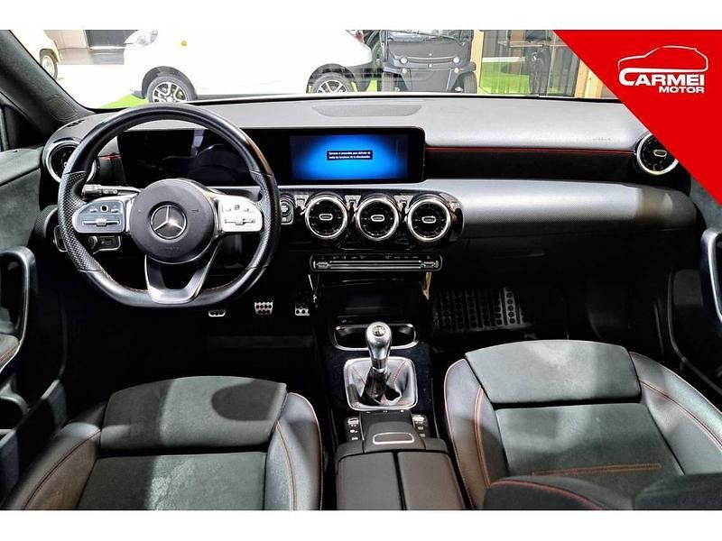 Usado Mercedes A180 AMG 136 CV (100 kW) 2021 Blanco Utilitario