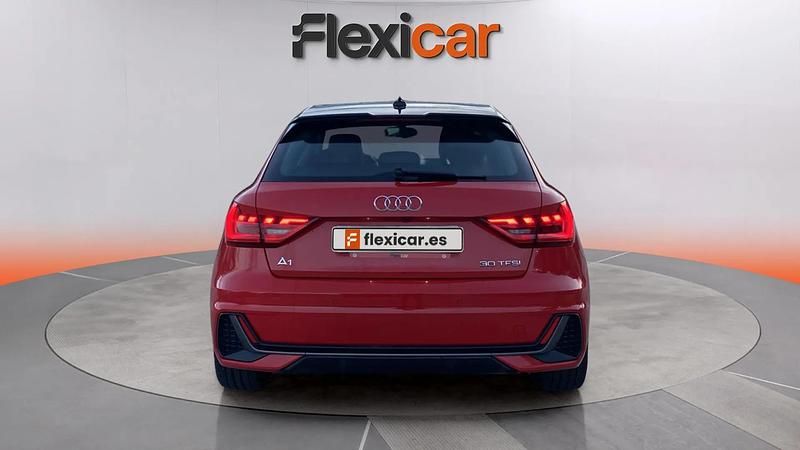 Usado Audi A1 Sportback Premium 110 CV (80 kW) 2021 Rojo Utilitario