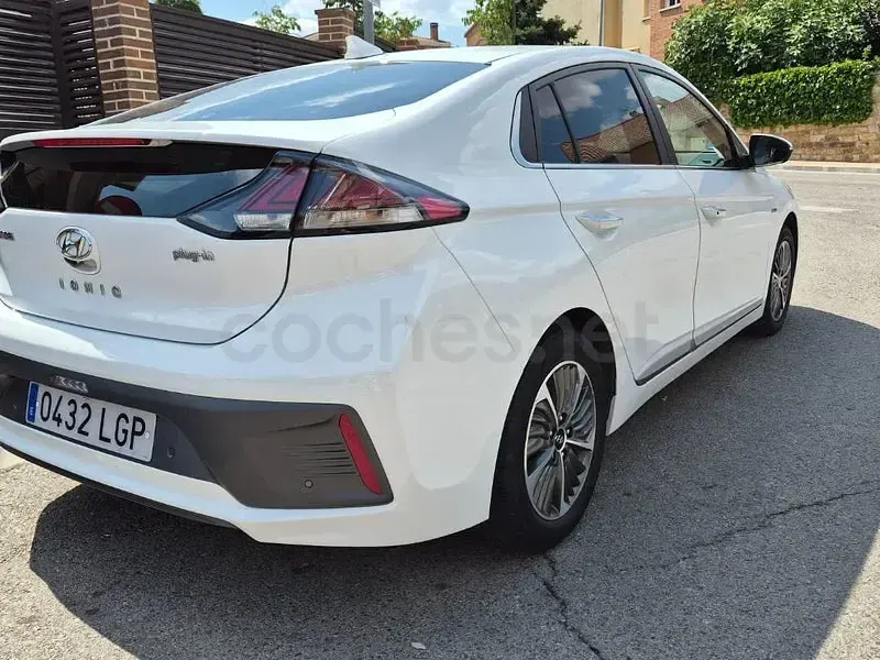 Usado Hyundai Ioniq 141 CV (103 kW) 2019 Blanco Utilitario
