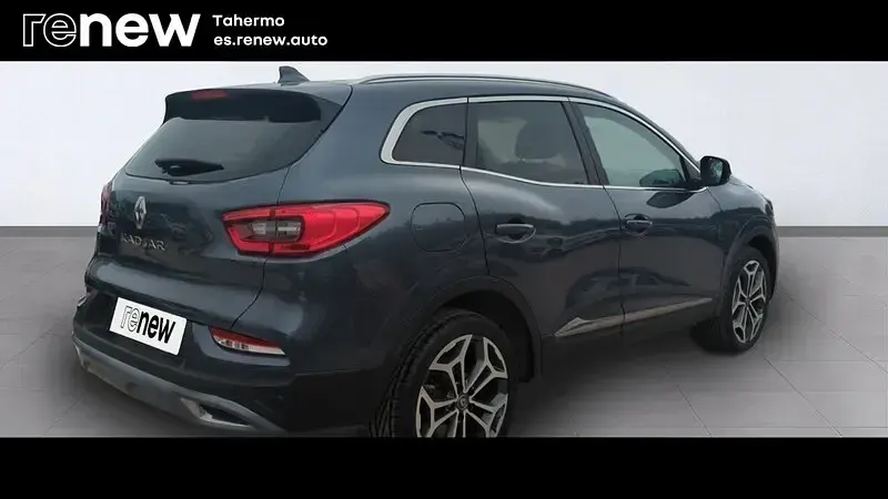 Usado Renault Kadjar Techno 140 CV (102 kW) 2022 Gris SUV