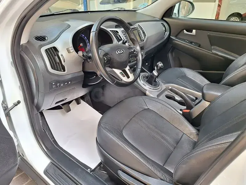 Usado Kia Sportage 135 CV (99 kW) 2016 Blanco SUV