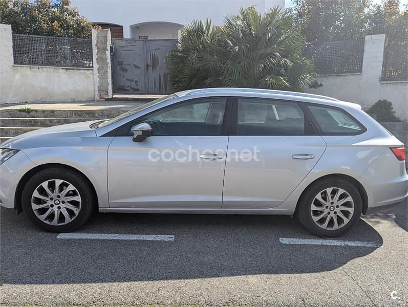 Usado Seat Leon ST Style 150 CV (110 kW) 2014 Gris / plata Familiar