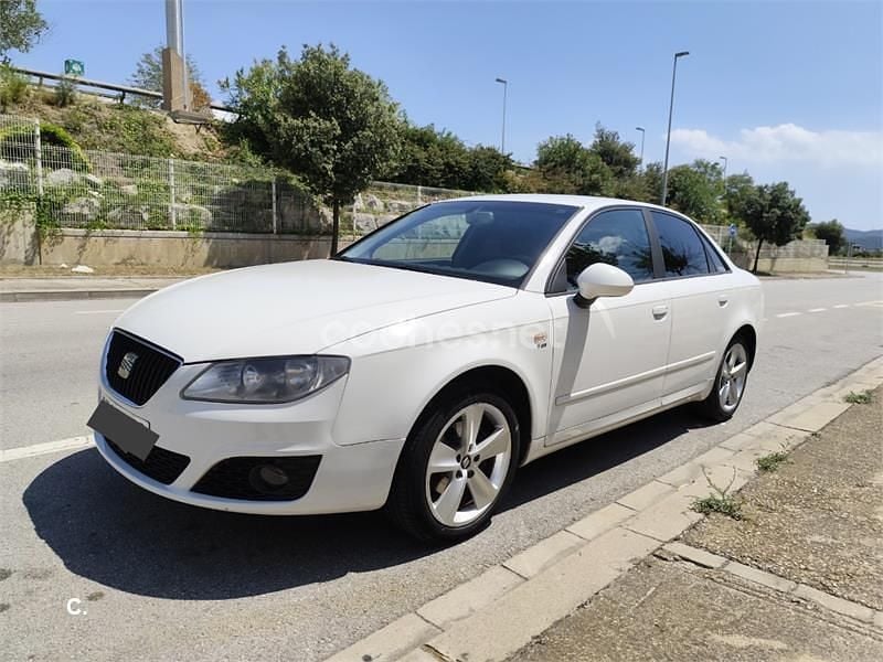 Blanco Usado 2011 Seat Exeo Reference Berlina | 9000 € (Caro) - Imagen 1/4
