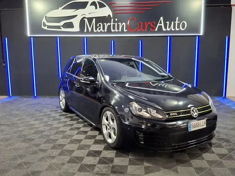 Usado VW Golf VI GTI 210 CV (154 kW) 2010 Negro Utilitario