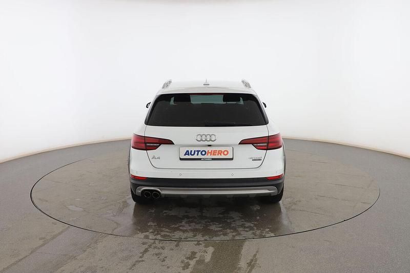 Usado Audi A4 Allroad 163 CV (119 kW) 2018 Blanco Familiar