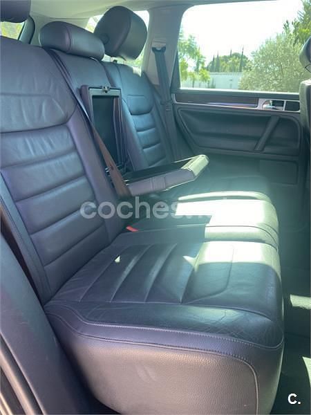 Usado VW Touareg 225 CV (165 kW) 2007 Marrón SUV