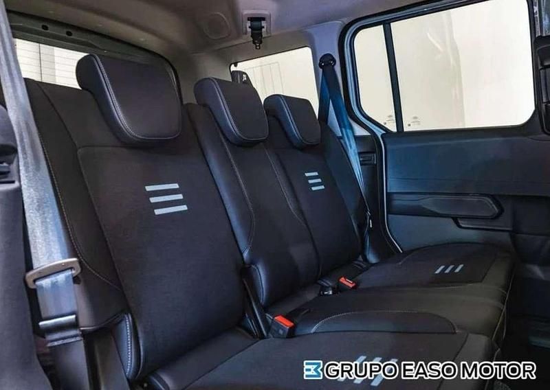 Nuevo Ford Tourneo Active 125 CV (91 kW) 2025 Gris Van