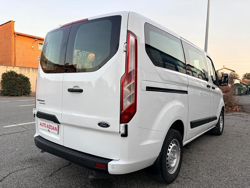 Usado Ford Transit Custom Trend 130 CV (95 kW) 2022 Blanco Familiar