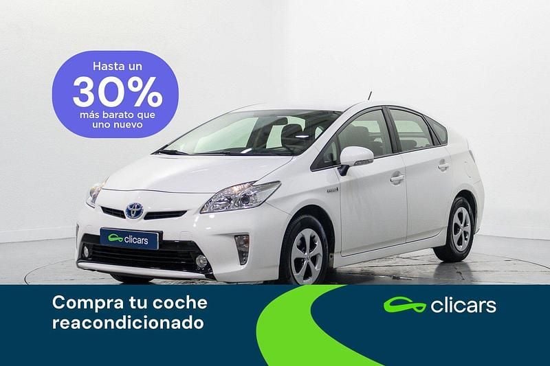 Blanco Usado 2015 Toyota Prius Advance Utilitario | 13.490 € (Precio justo) - Imagen 1/4