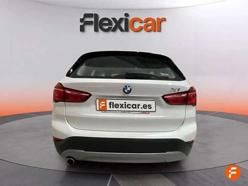 Käytetty BMW X1 190 HP (139 kW) 2018 Valkoinen Katumaasturi