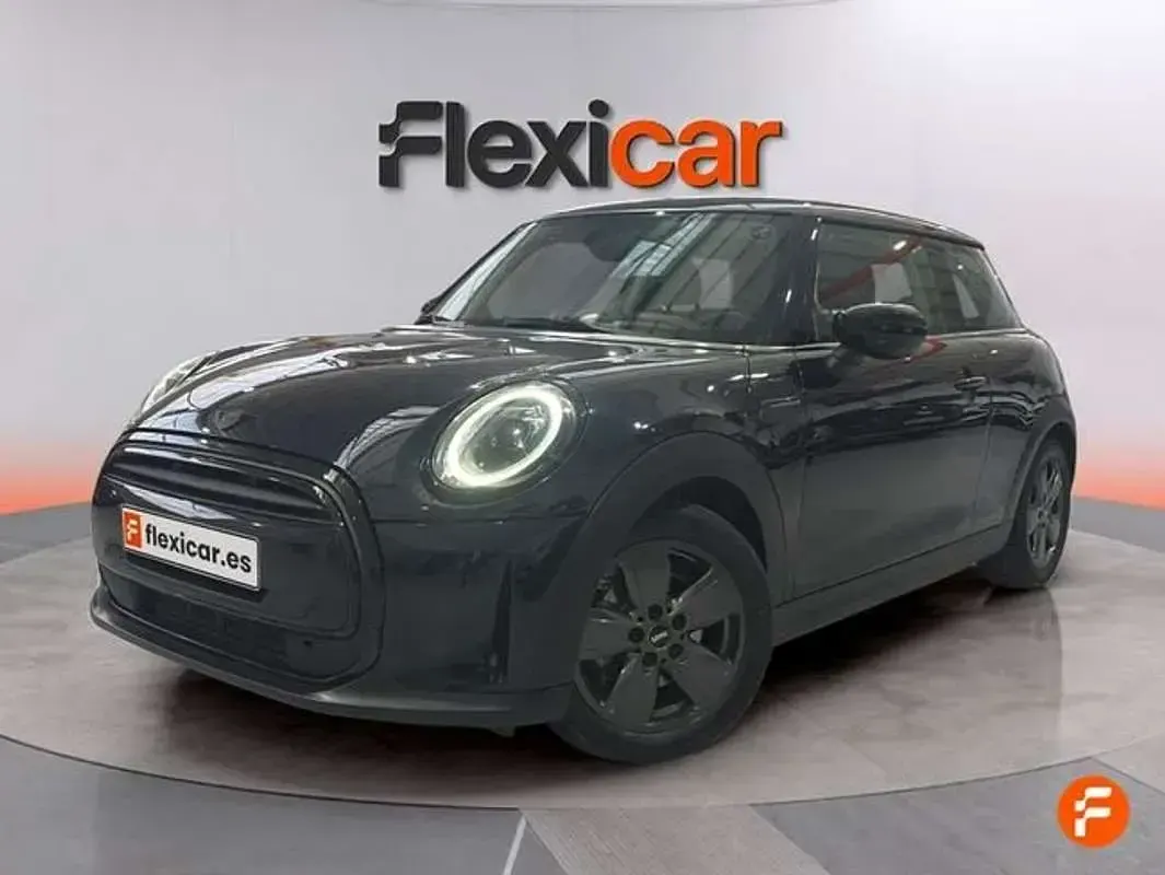 Usado Mini Cooper 136 CV (100 kW) 2022 Azul Utilitario