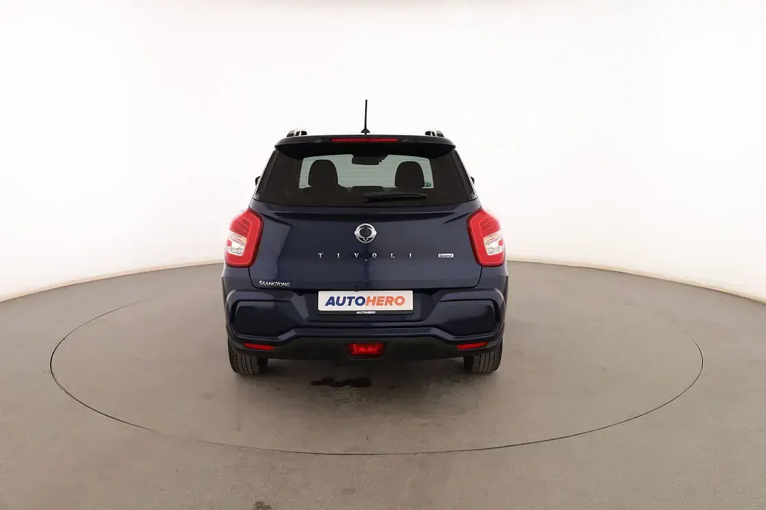 Usado SsangYong Tivoli Limited 163 CV (119 kW) 2023 Azul SUV