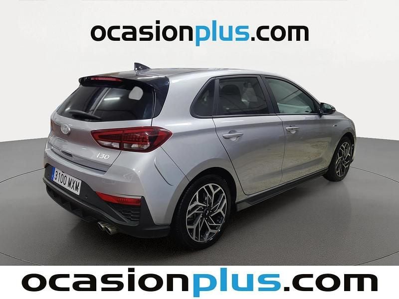 Usado Hyundai i30 N Line 100 CV (73 kW) 2024 Gris plata Utilitario