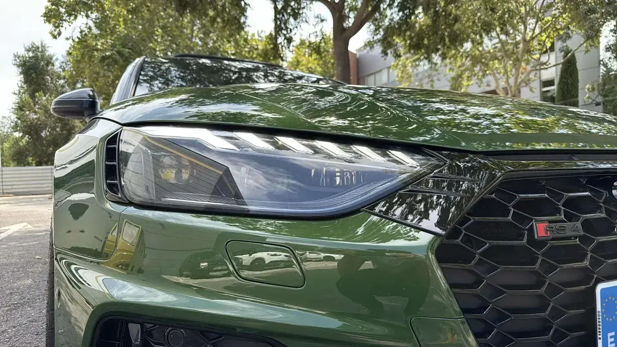 Usado Audi RS4 Premium 450 CV (330 kW) 2021 Verde Familiar