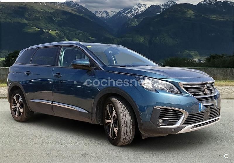 Azul Usado 2017 Peugeot 5008 Allure Monovolumen | 16.900 € (Precio justo) - Imagen 1/4