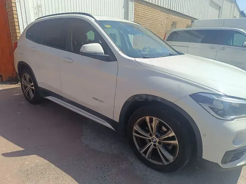 Usado BMW X1 150 CV (110 kW) 2016 Blanco SUV