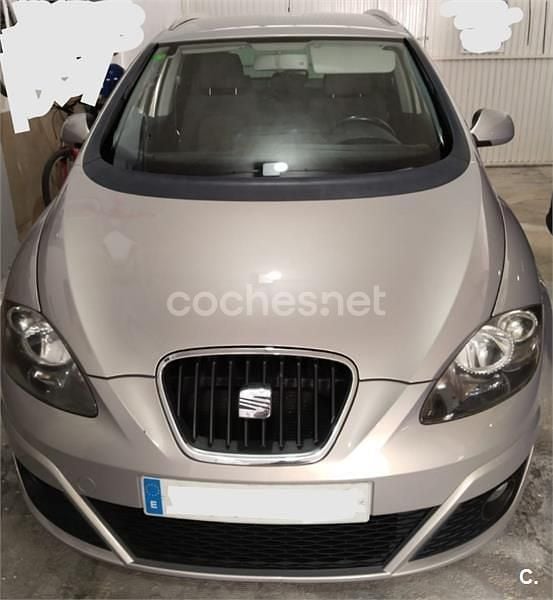 Beige Usado 2011 Seat Altea XL Style Monovolumen | 6500 € (Precio justo) - Imagen 1/4