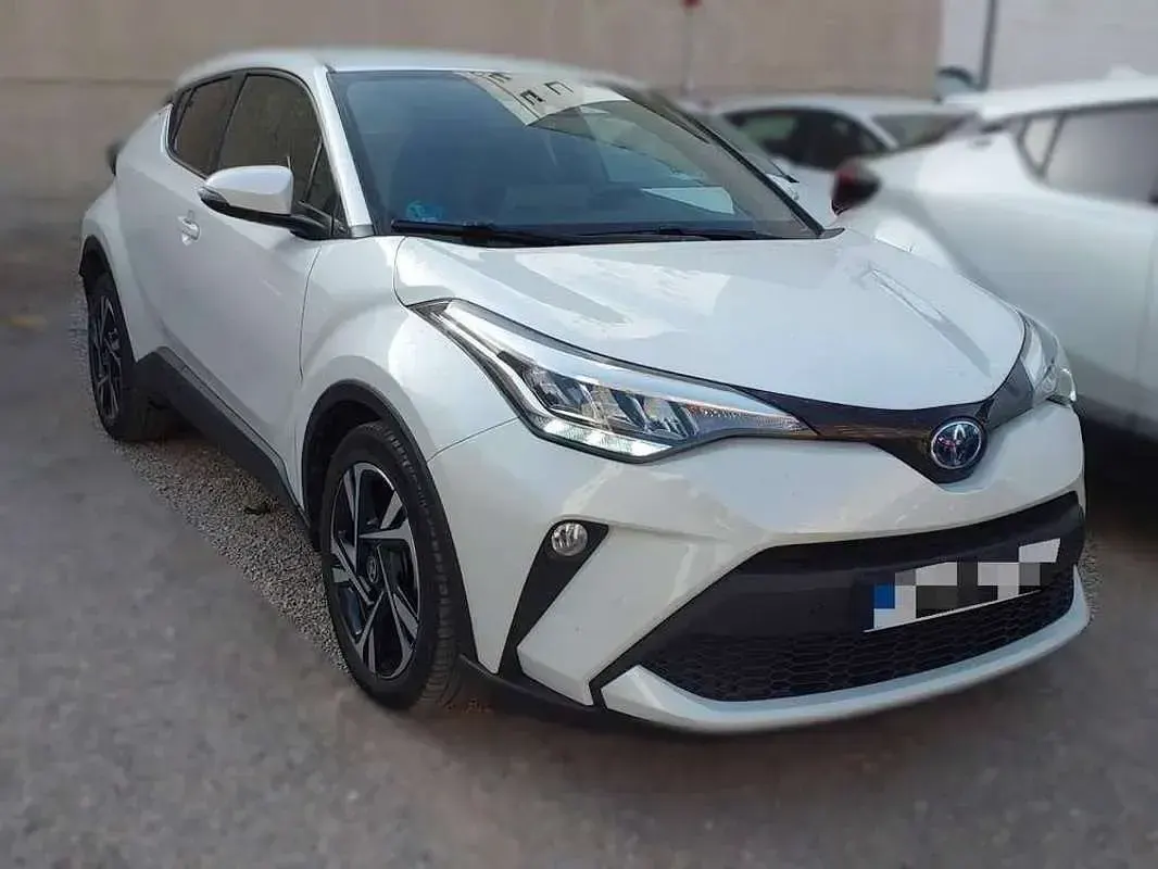 Usado Toyota C-HR+ Advance 98 CV (72 kW) 2022 Blanco SUV