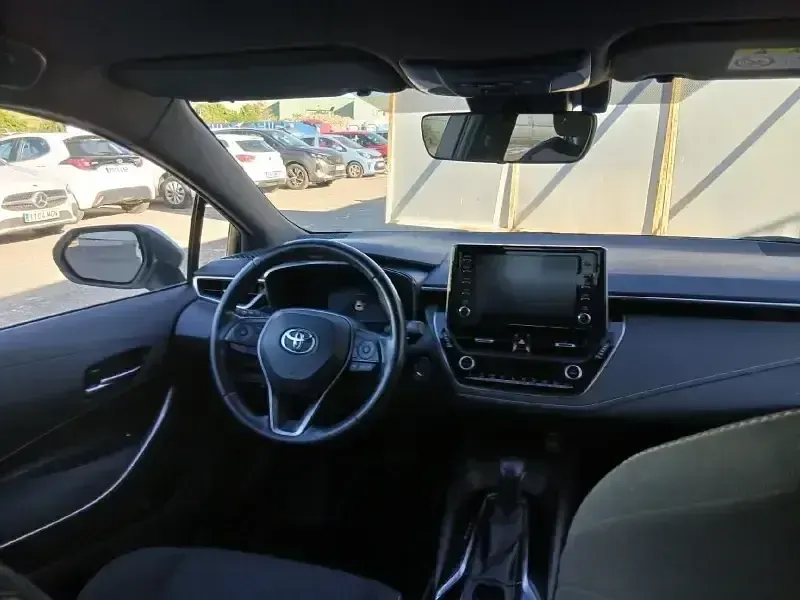 Usado Toyota Corolla Active 125 CV (91 kW) 2020 Blanco